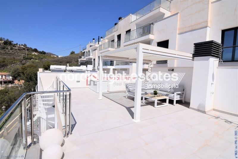Excepcional apartamento seminuevo en Nerja