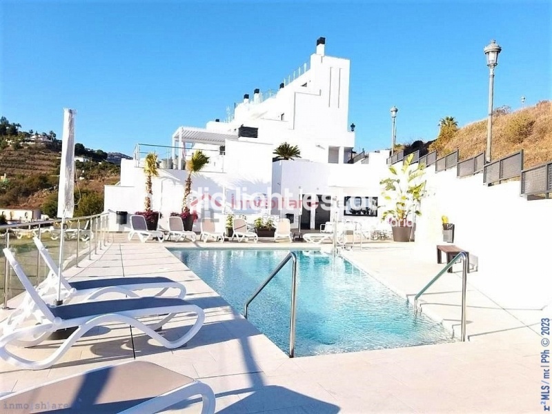 Excepcional apartamento seminuevo en Nerja