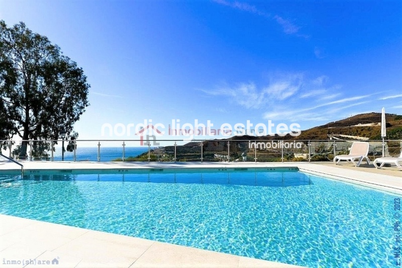 Excepcional apartamento seminuevo en Nerja
