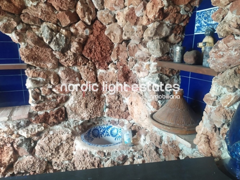 Preciosa villa con vistas impresionantes al mar