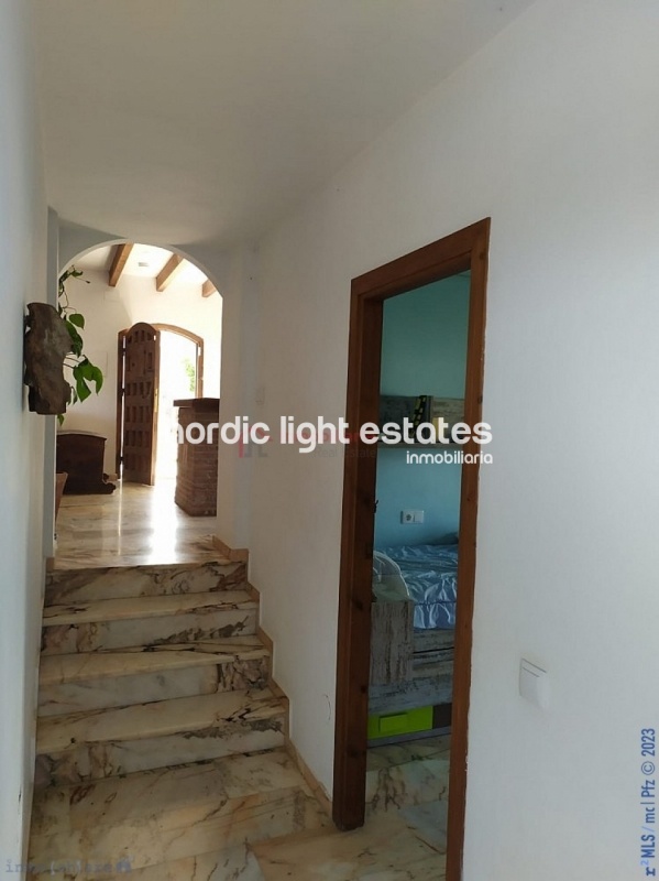 Preciosa villa con vistas impresionantes al mar