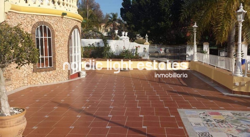 Propiedades similares Impresionante villa de 435m2 habitables en una parcela de 3.600m2