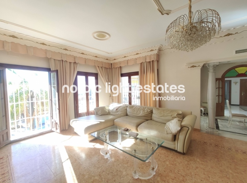 Propiedades similares Impresionante villa de 435m2 habitables en una parcela de 3.600m2