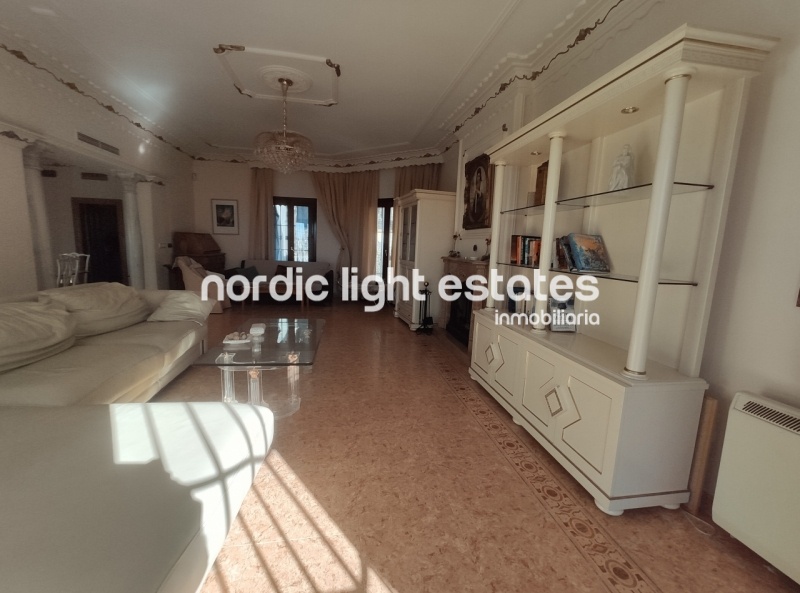 Propiedades similares Impresionante villa de 435m2 habitables en una parcela de 3.600m2