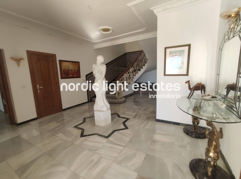 Propiedades similares Impresionante villa de 435m2 habitables en una parcela de 3.600m2