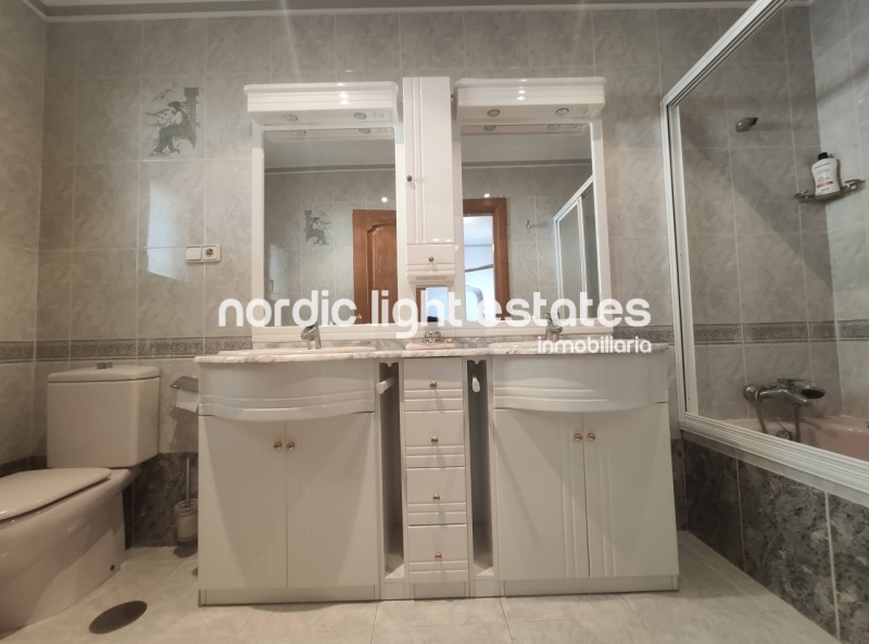 Propiedades similares Impresionante villa de 435m2 habitables en una parcela de 3.600m2