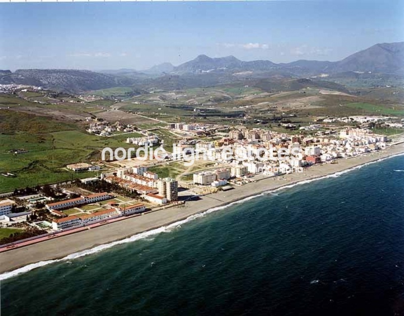 Top floor apartment located in the Baviera Golf urbanization, Caleta de Vélez