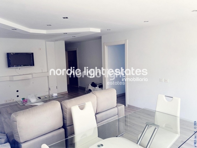 Apartamento con 2 dormitorios (antes 4) en Torre del Mar