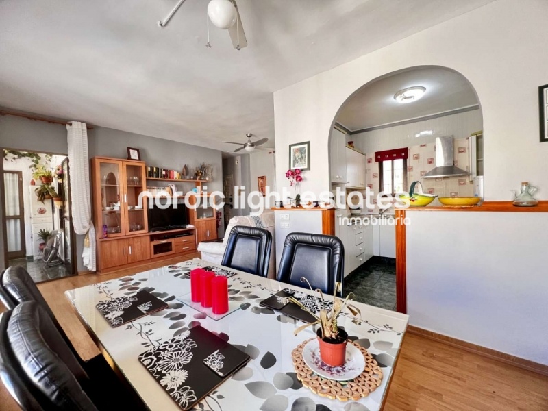 Moderno apartamento en Chaparil