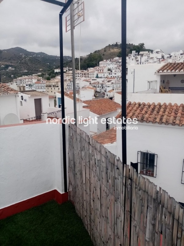 Charming townhouse for long term rental (the whole year) in Torrox Pueblo
