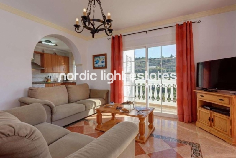 Propiedades similares Encantadora villa de campo entre Nerja y Frigiliana para el invierno 2025/26