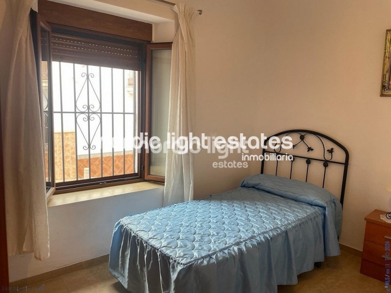 Encantadora casa de dos plantas en Maro (Nerja)