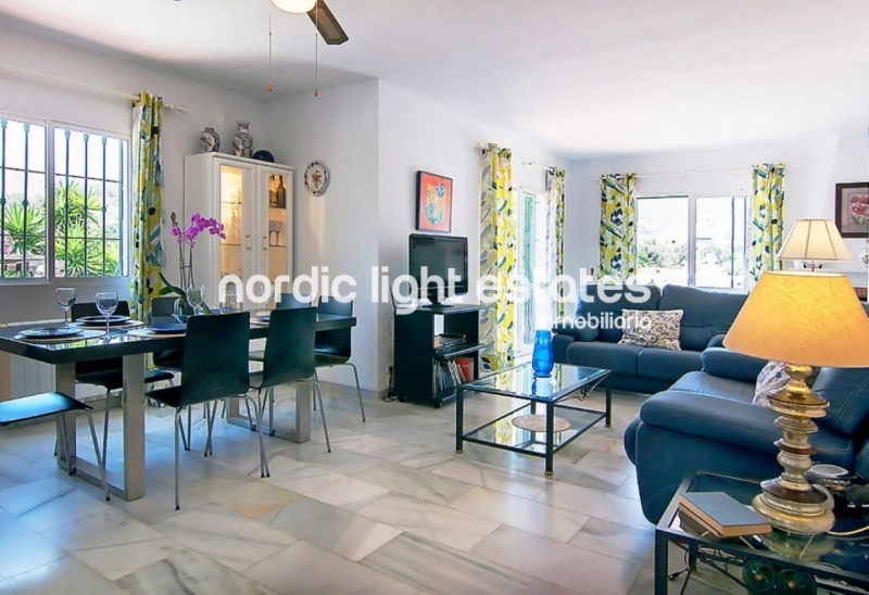 Propiedades similares Elegante villa de 5 dormitorios en Nerja