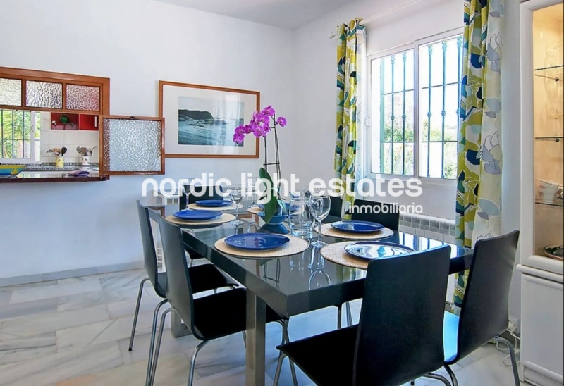 Propiedades similares Elegante villa de 5 dormitorios en Nerja