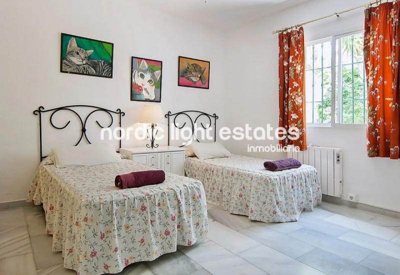 Propiedades similares Elegante villa de 5 dormitorios en Nerja