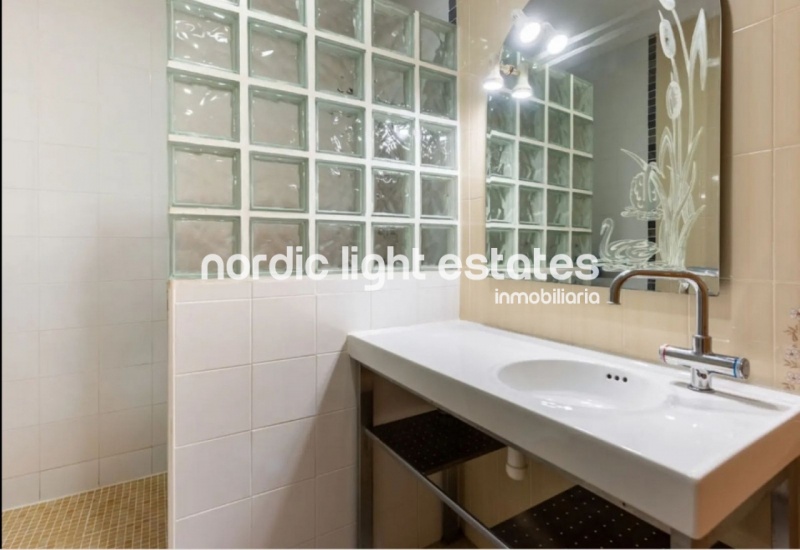 Propiedades similares Elegante villa de 5 dormitorios en Nerja