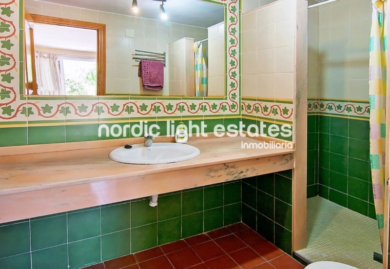 Propiedades similares Elegante villa de 5 dormitorios en Nerja