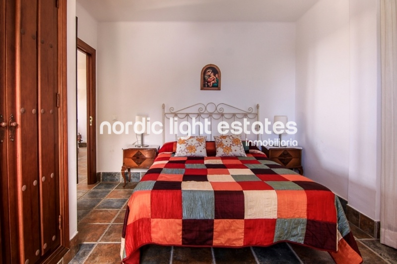 Propiedades similares Exquisita villa 7 dormitorios, 5 baños en Frigiliana