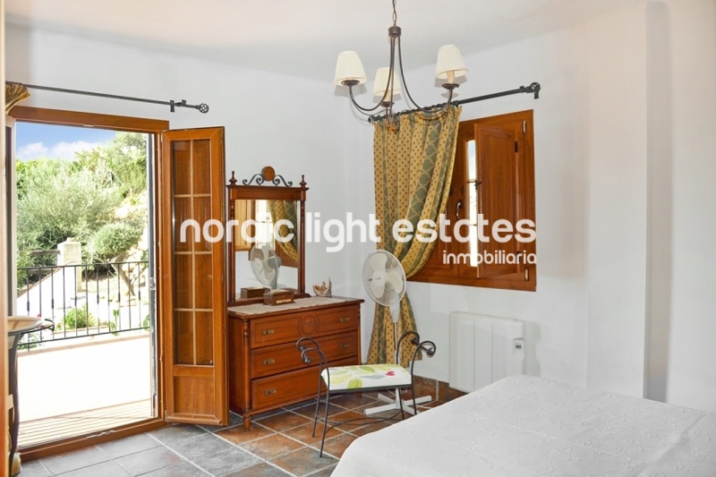 Propiedades similares Exquisita villa 7 dormitorios, 5 baños en Frigiliana