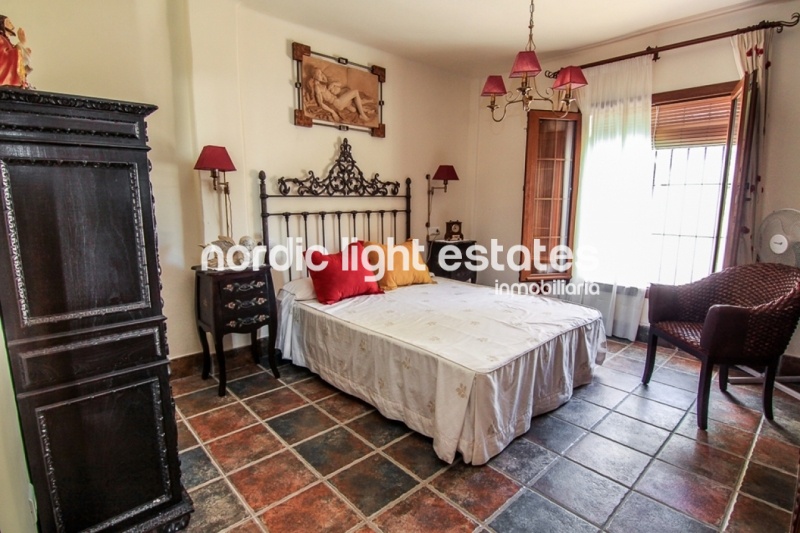Propiedades similares Exquisita villa 7 dormitorios, 5 baños en Frigiliana