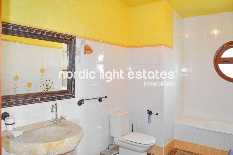 Propiedades similares Exquisita villa 7 dormitorios, 5 baños en Frigiliana