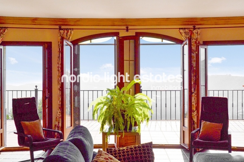 Propiedades similares Exquisita villa 7 dormitorios, 5 baños en Frigiliana