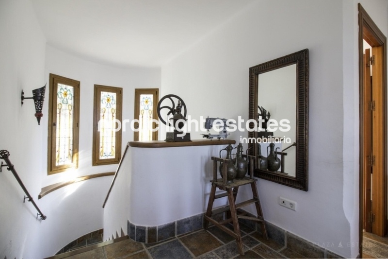 Propiedades similares Exquisita villa 7 dormitorios, 5 baños en Frigiliana