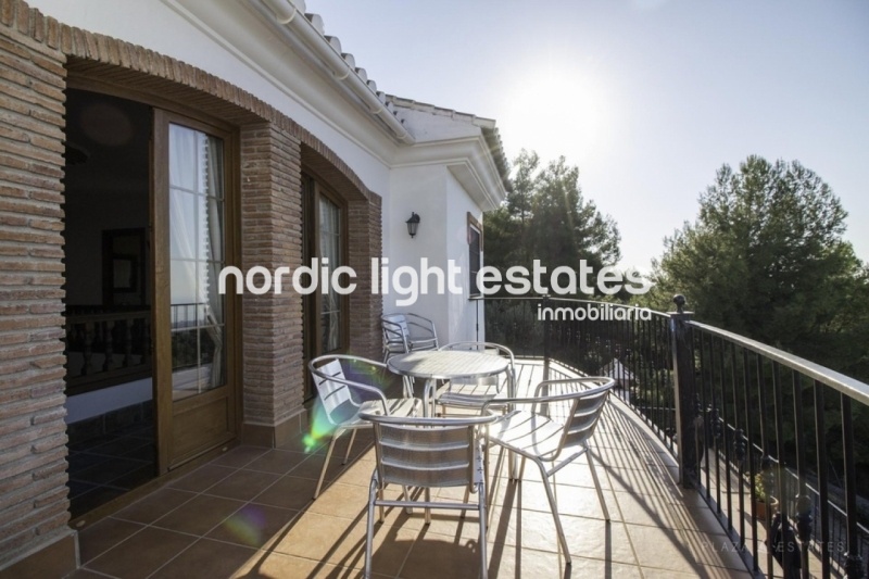 Propiedades similares Exquisita villa 7 dormitorios, 5 baños en Frigiliana