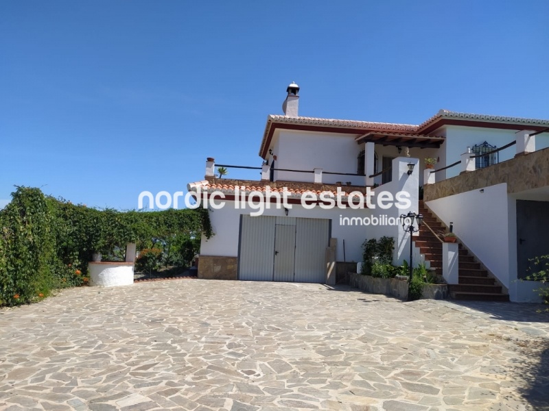 Similar properties Marvellous country villa for winter rental 2025/26