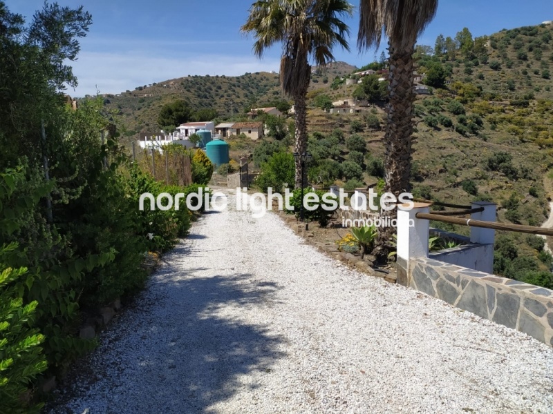 Similar properties Marvellous country villa for winter rental 2025/26