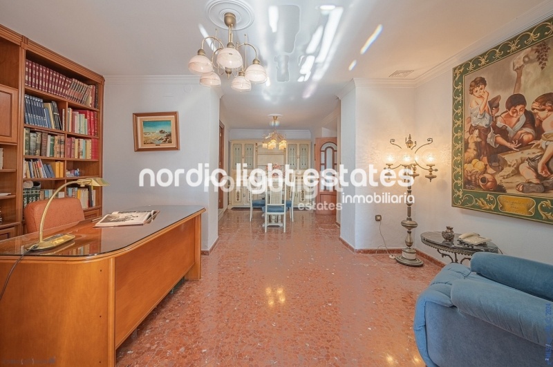 Exclusivo piso ultima planta en el corazón de Torrox Pueblo