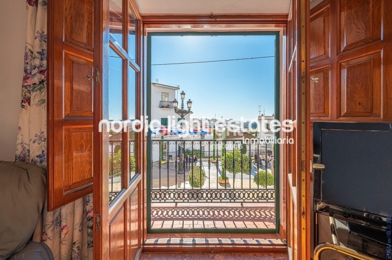 Exclusivo piso ultima planta en el corazón de Torrox Pueblo