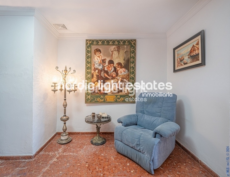 Exclusivo piso ultima planta en el corazón de Torrox Pueblo