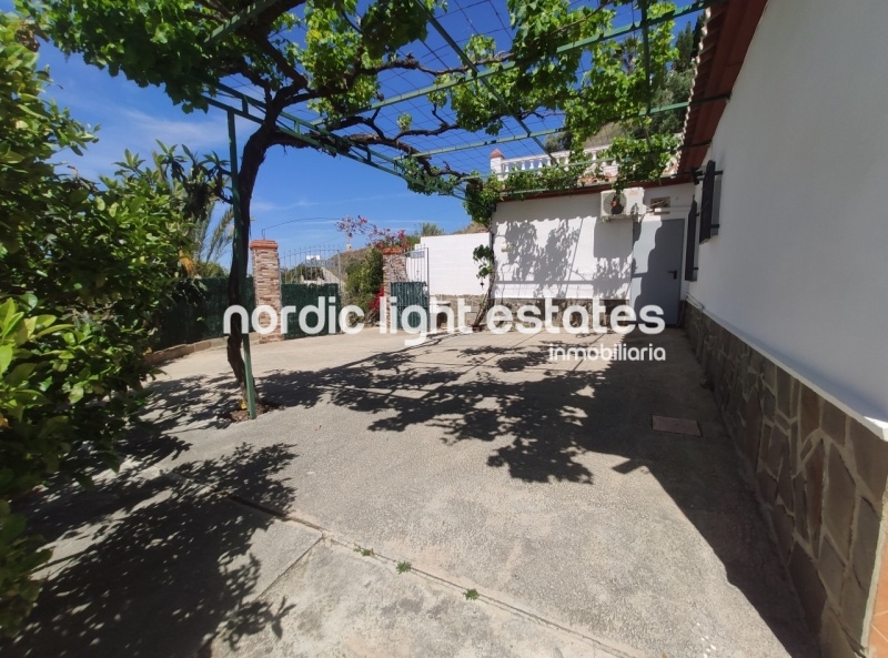 Similar properties Extraordinary country villa for long term rental (the whole year)