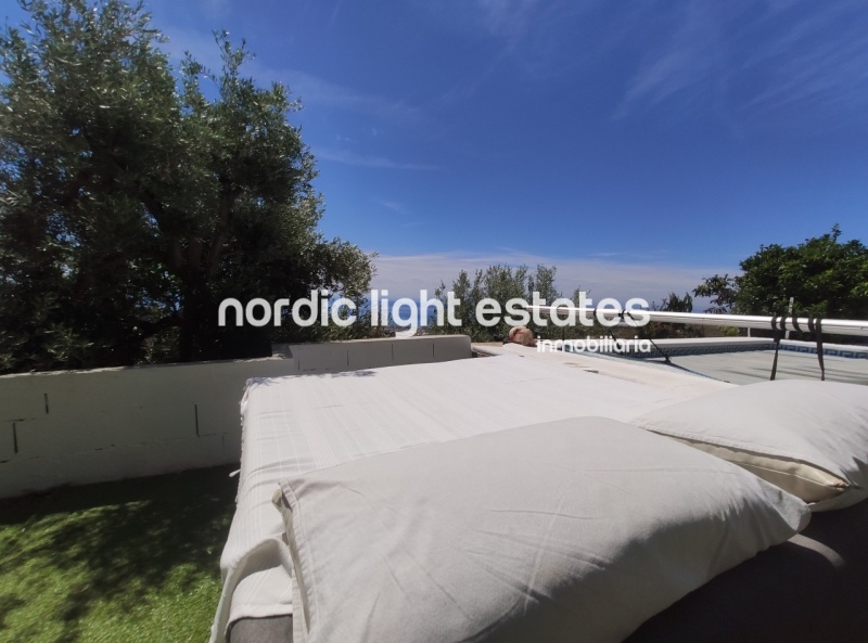 Similar properties Extraordinary country villa for long term rental (the whole year)