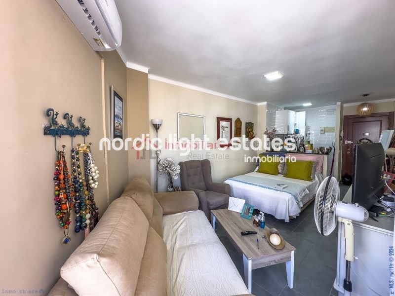 Bonito estudio junto al mar en Torrox Costa