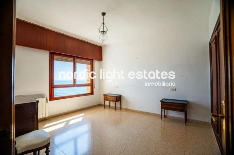 Estupendo apartamento frente al mar 4 dormitorios en Málaga