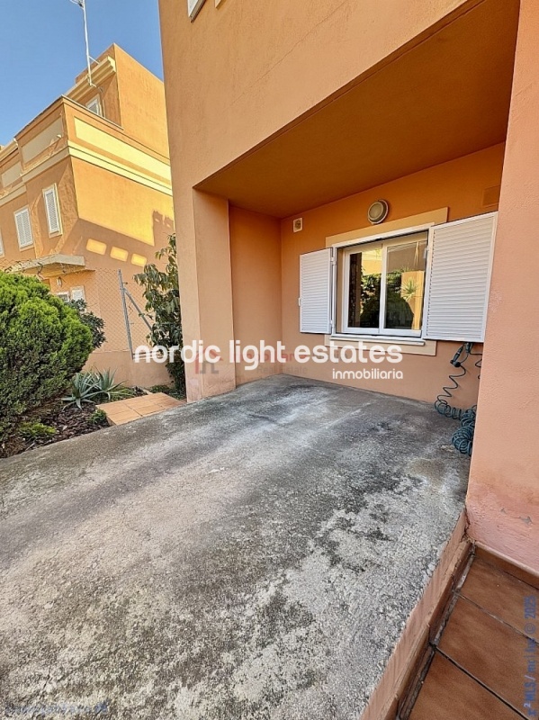 Amazing semi-detached house with lots of outside space in Benajarafe 