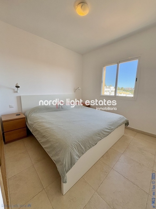 Amazing semi-detached house with lots of outside space in Benajarafe 