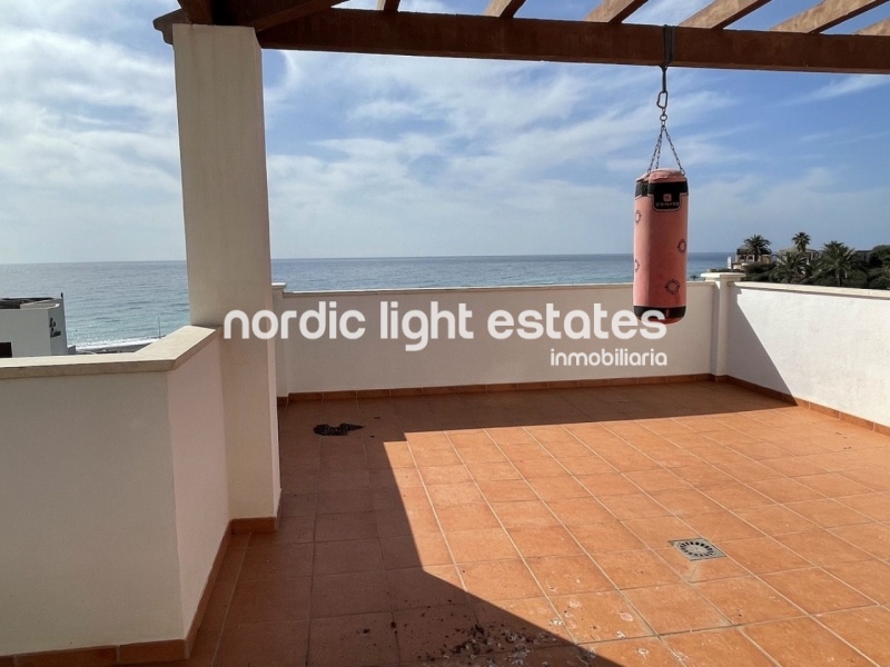 Villa absolutamente impresionante a pocos pasos de la playa El Peñoncillo, Torrox Costa
