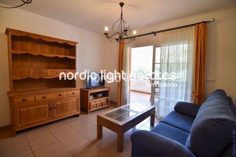 Apartamento en segunda linea de la famosa playa Burriana en Nerja