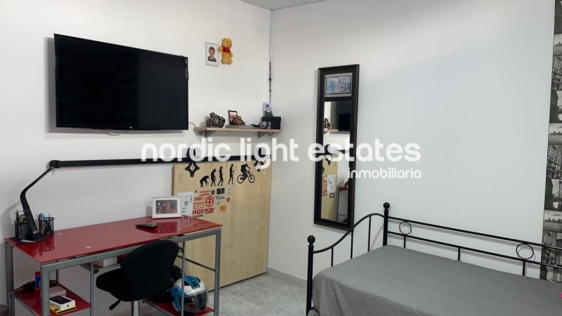 Fantastica casa en Punta Lara, Nerja con estudio