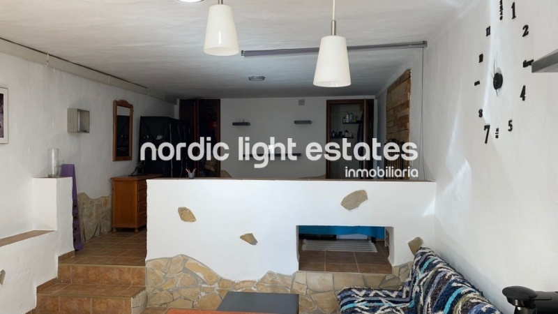 Fantastica casa en Punta Lara, Nerja con estudio
