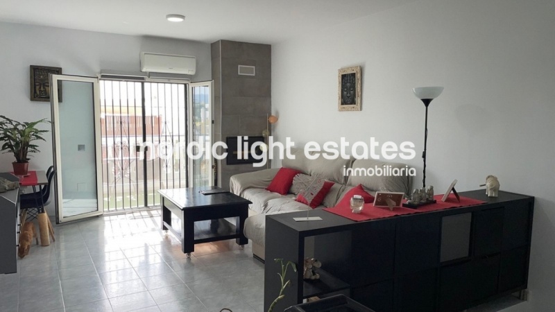 Fantastica casa en Punta Lara, Nerja con estudio