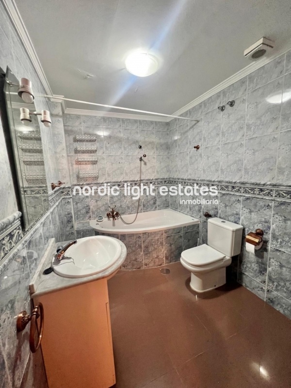 Lindo apartamento en el corazón de Torrox Pueblo, con plaza de parking