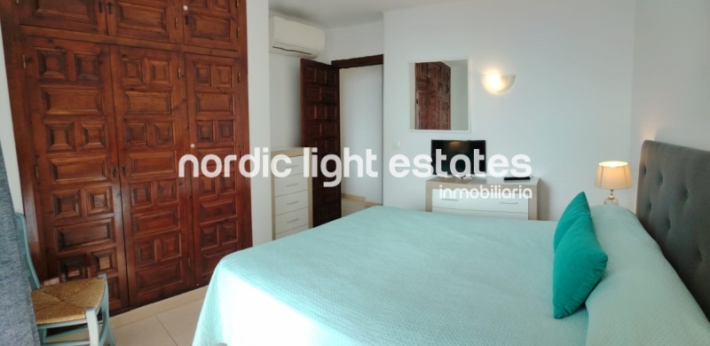 Apartamento con vistas panorámicas al mar en Nerja