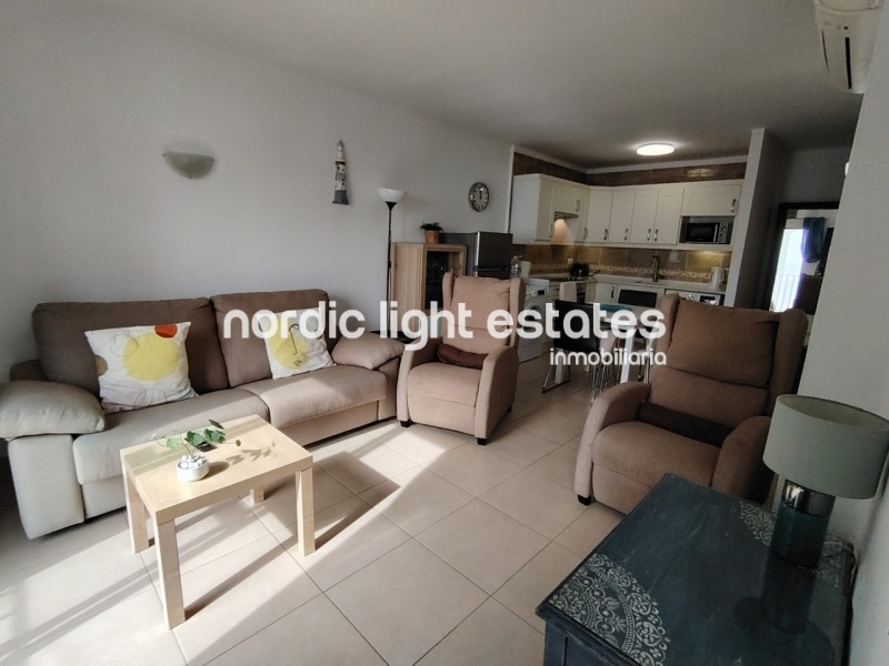 Apartamento con vistas panorámicas al mar en Nerja