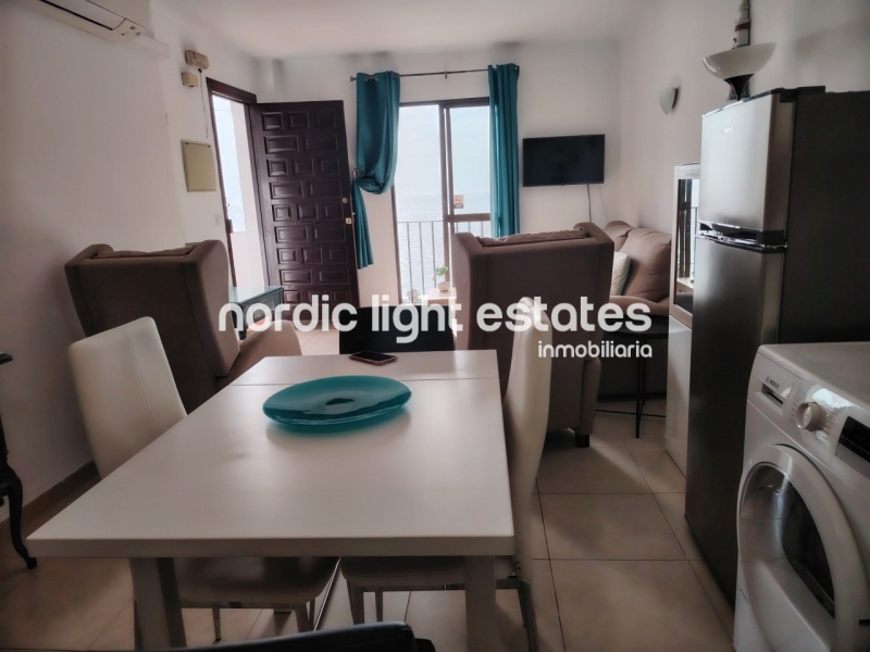 Apartamento con vistas panorámicas al mar en Nerja