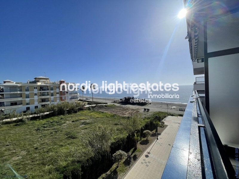 Stunning beachfront apartment in Torrox Costa 