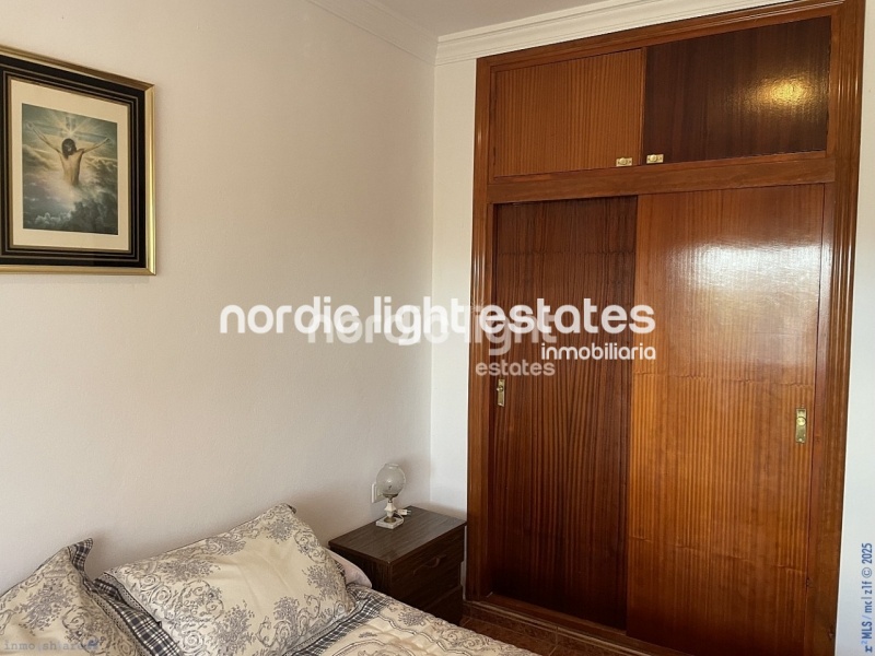 Linda casa con una parcela de 1.300m2 en Torrox Costa